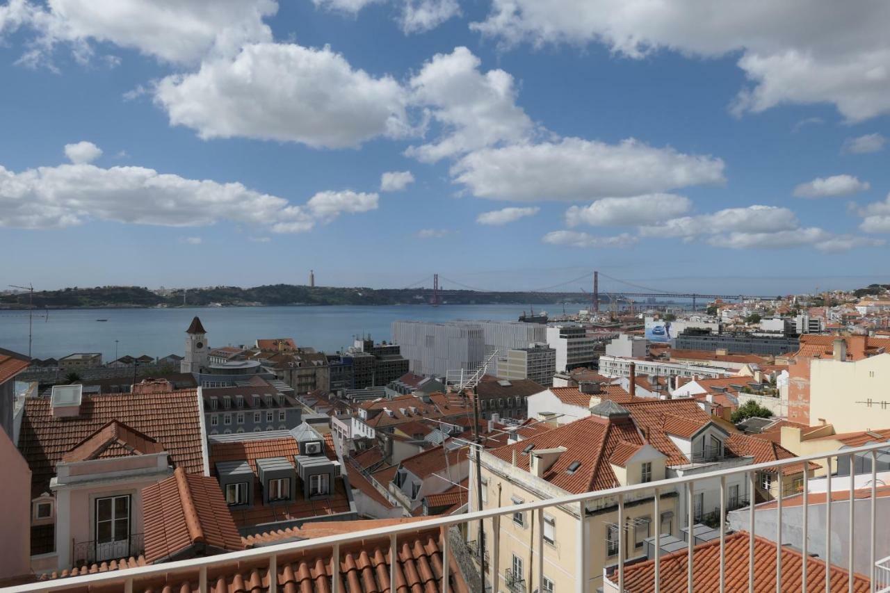 Casas Na Portuguesa - Bica Chiado Apartman Lisboa Kültér fotó